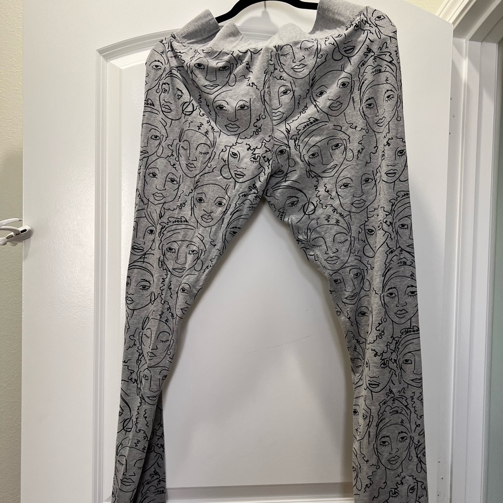 Grey - large - joggers